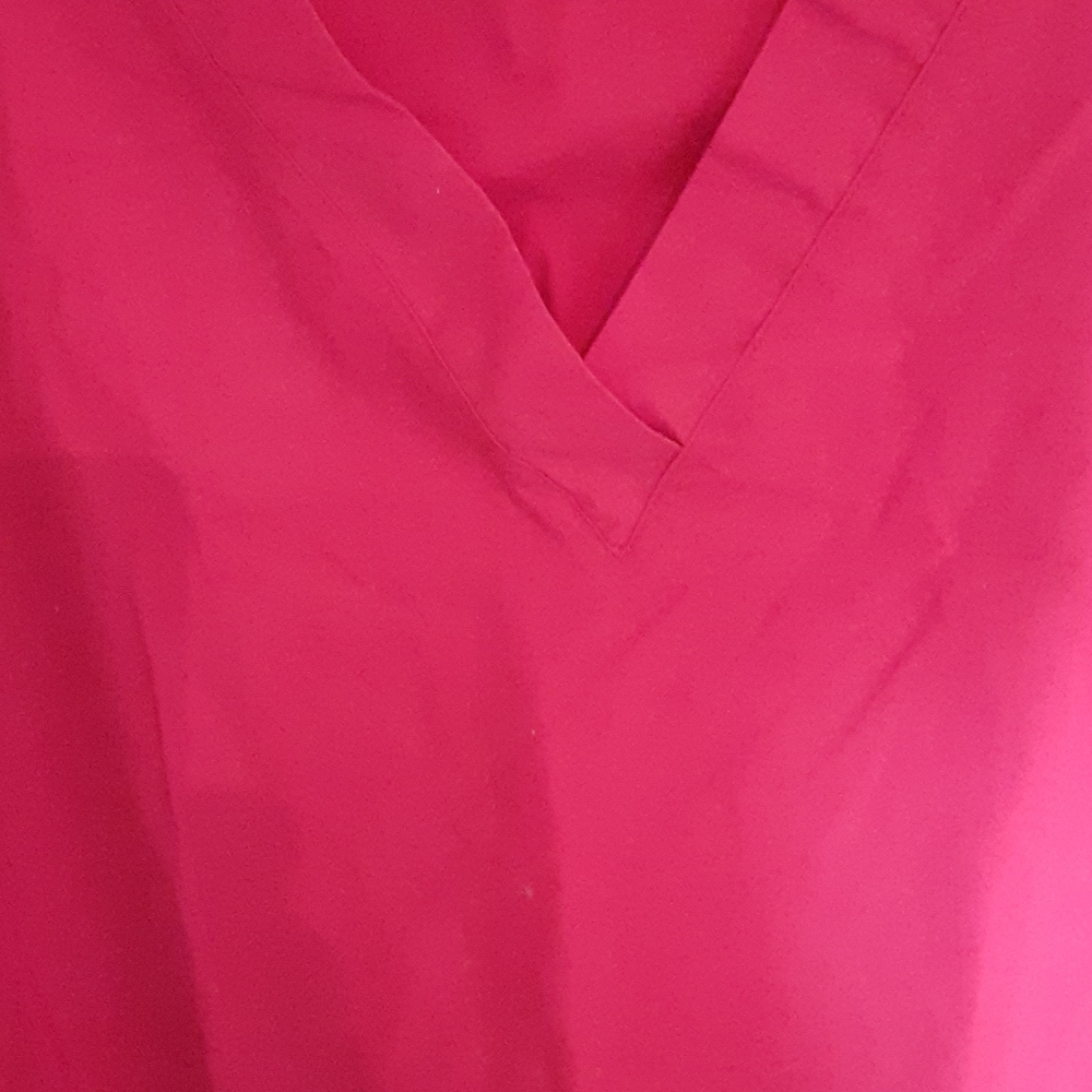 Scrub set